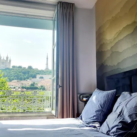 Apartment Beautiful On Banks Of Saone Lyon